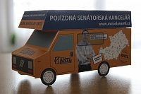 Pojízdná kancelář se dočkala i menší kopie - malý Antlonek jako skládací model pro malé i velké děti:-)
