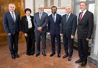 Společné foto - zleva: JUDr. Robert Fremr, JUDr. Milada Šámalová, Prof. JUDr. Pavel Šámal, Prof. Dr. Chile Eboe-Osuji, Milan Štěch, JUDr. Miroslav Antl