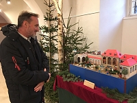 Zaujal mě i mechanický betlém Valdštejnský s dominantní Sala terrenou.